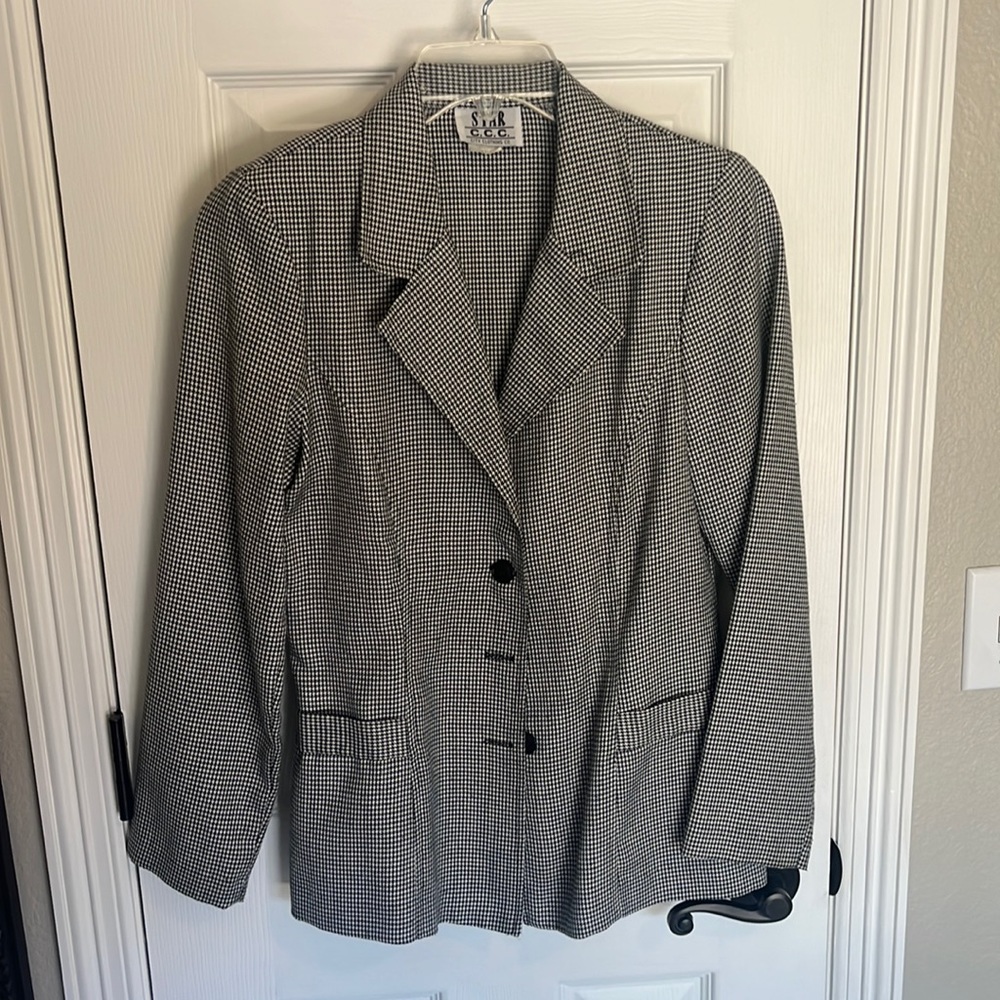 Women's Black and White Blazer